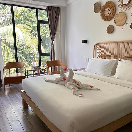 Fun Hotel Panglao Exteriör bild